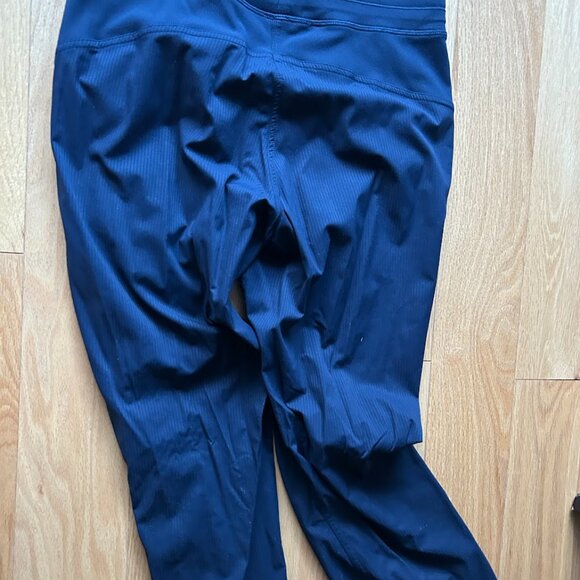 lululemon Dance Studio Mid-Rise Jogger Full Length Navy blue size 8 - Picture 4 of 5
